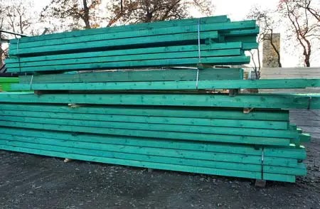 Épületfa, Fenyő fűrészáru, födém gerenda szarufa 10 cm x 20 cm x 6 m impregnált